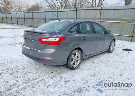 2012 Ford Focus Se z USA, uszkodzony, nr VIN 1FAHP3F20CL267107